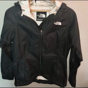 Women’s north face windbreaker jacket